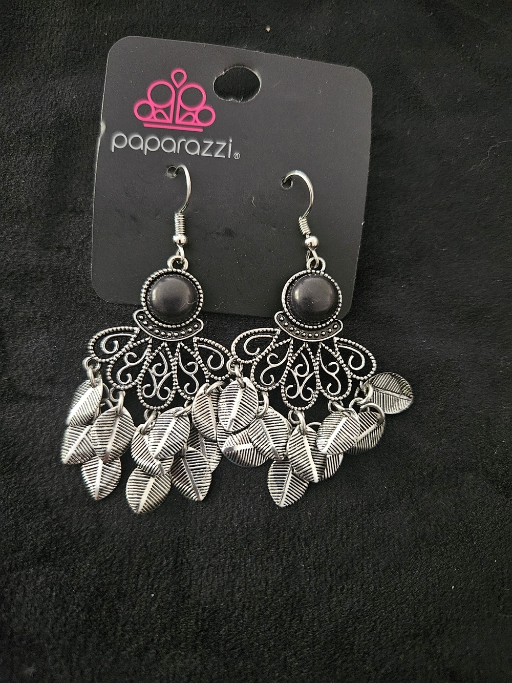 paparazzi Silver Leaf Filigree Chandelier Earrings with Black Stone